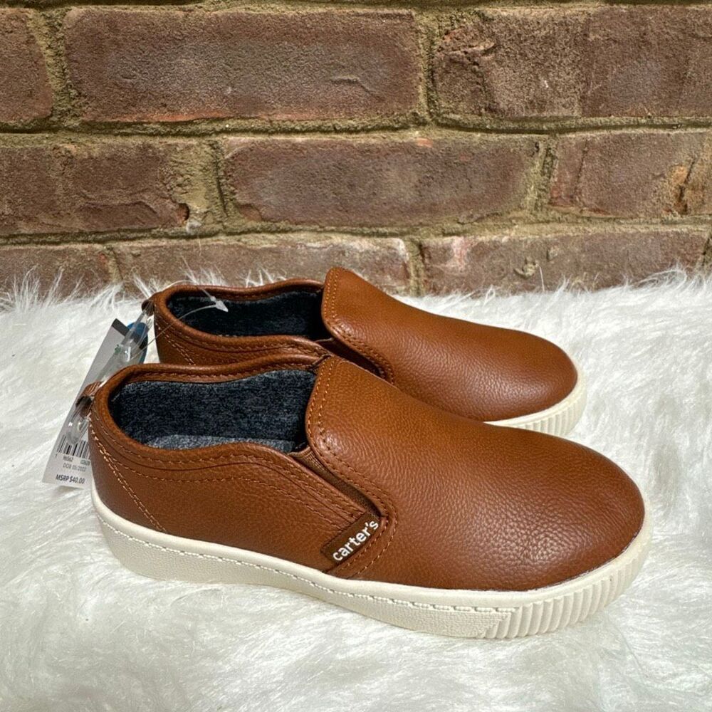 Carter’s Kids Brown Ricky Slip On Loafer Size 2 NEW